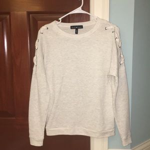 Derek Heart crew neck sweatshirt